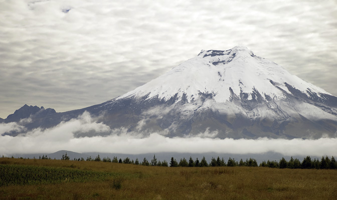 bigstock-Cotopaxi--6393942