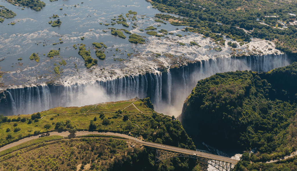 Victoria-Falls-Gateway-4-1024x589