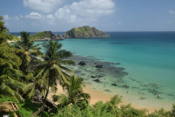 beach-fernando-de-noronha-landscape-15520