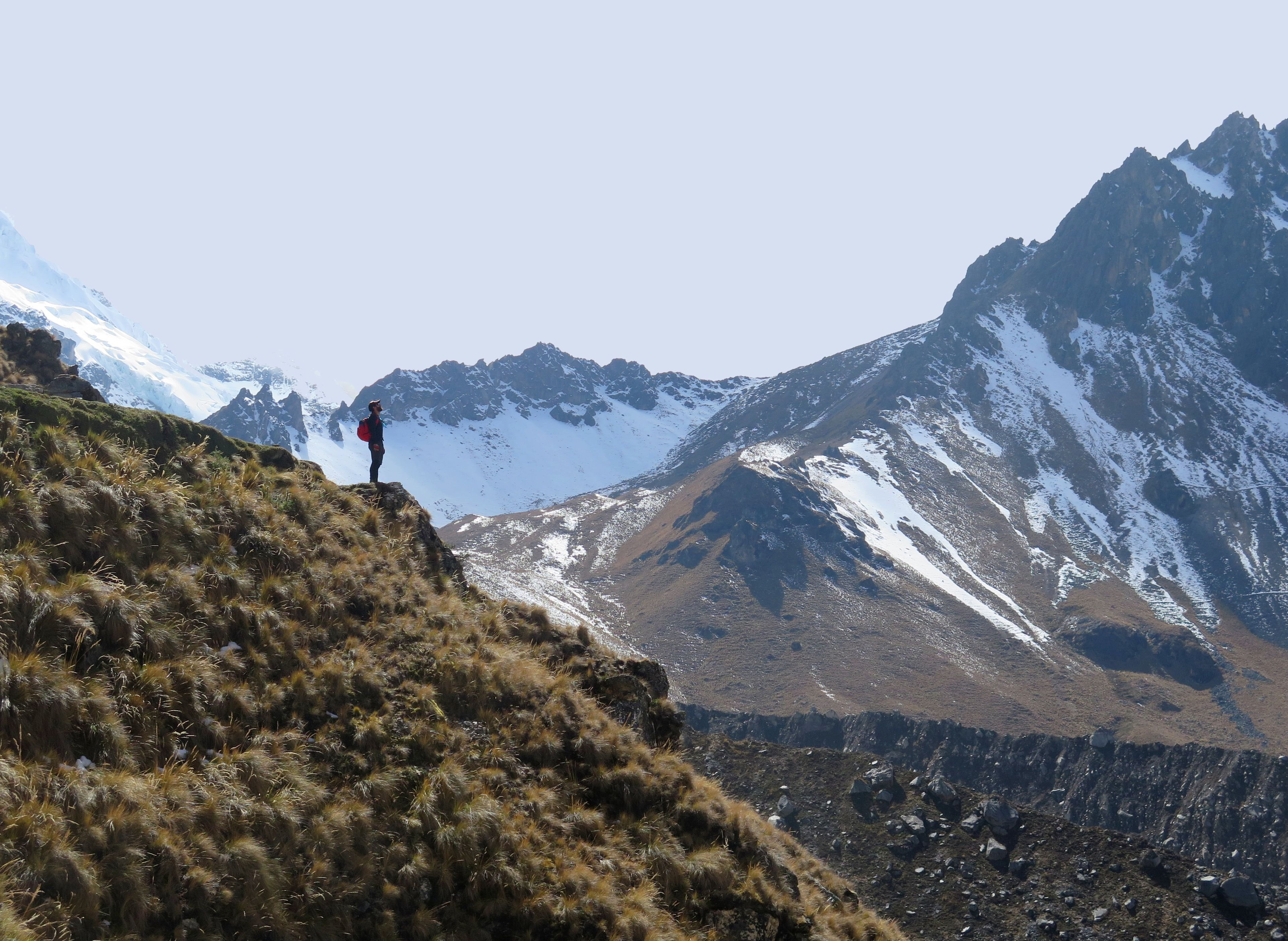 landscape-people-trekking-salkantay-16434