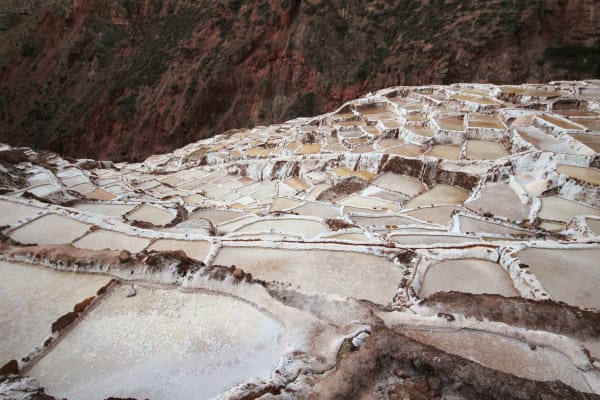 maras-sacred-valley-salt-pan-13951