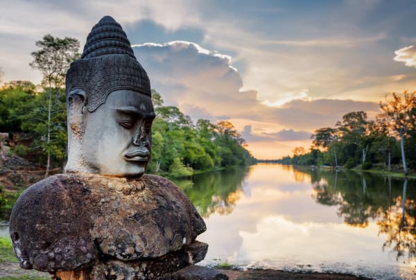 temple-angkor-thom-sunset-landscape-14959